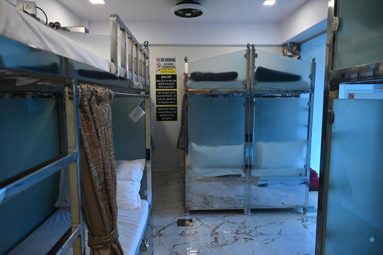 Sagar Dormitory Andheri - Nearest To Andheri Railway Station West Bombay Exterior foto